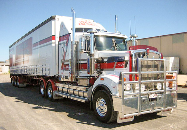 Inverell Freighters’ Truck & Trailer